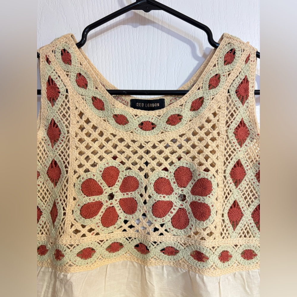 NWT Qed London Floral Crochet Knit Flowy Boho Beach Sleeveless Top Small/Med - Picture 4 of 8